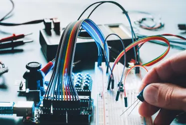 The Future of Electronics Manufacturing: Trends to Watch in 2025